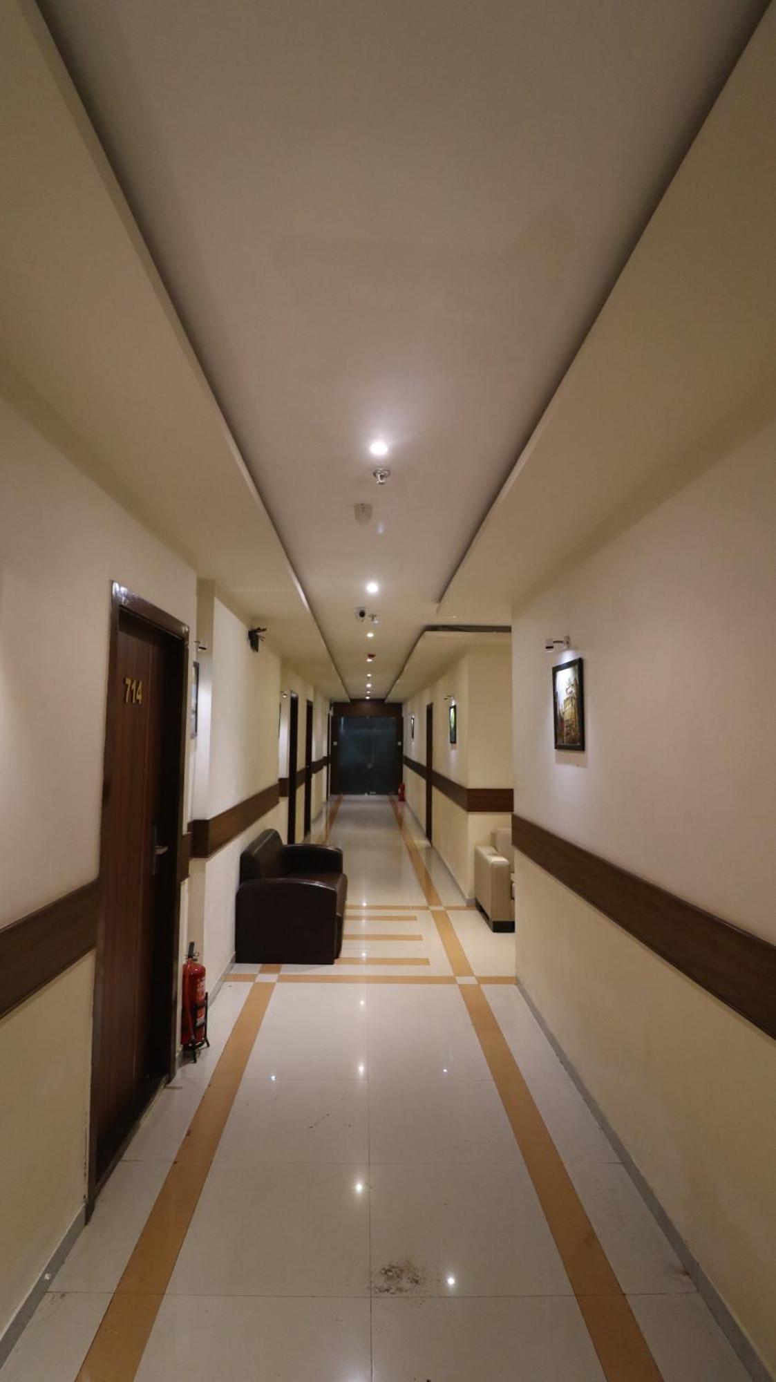 Hotel Bkc Garden - Near Us Embassy Bkc Bombaj Zewnętrze zdjęcie