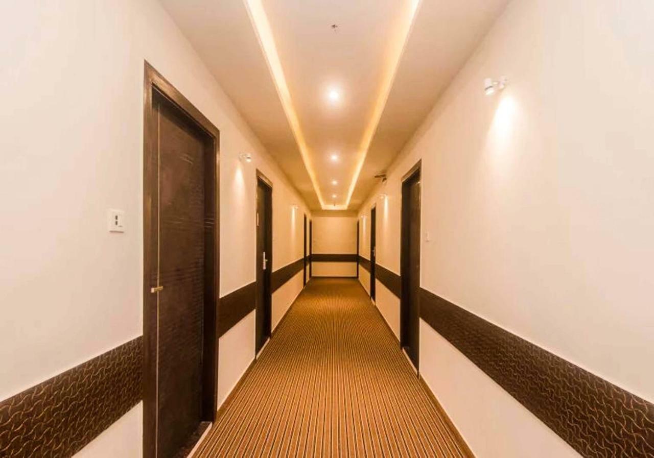 Hotel Bkc Garden - Near Us Embassy Bkc Bombaj Zewnętrze zdjęcie